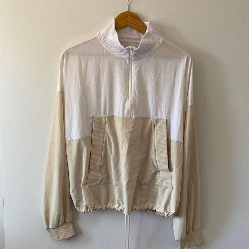 Alo womens pullover jacket